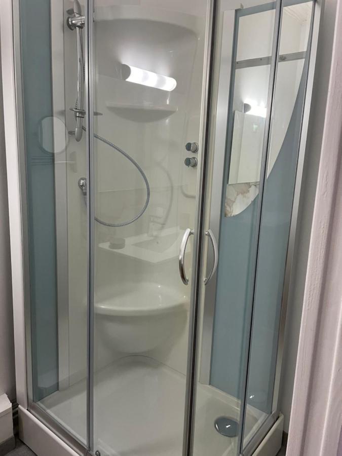 Appartement Au Calme Et Bow Window Quartier Plage مير-لي-بان المظهر الخارجي الصورة
